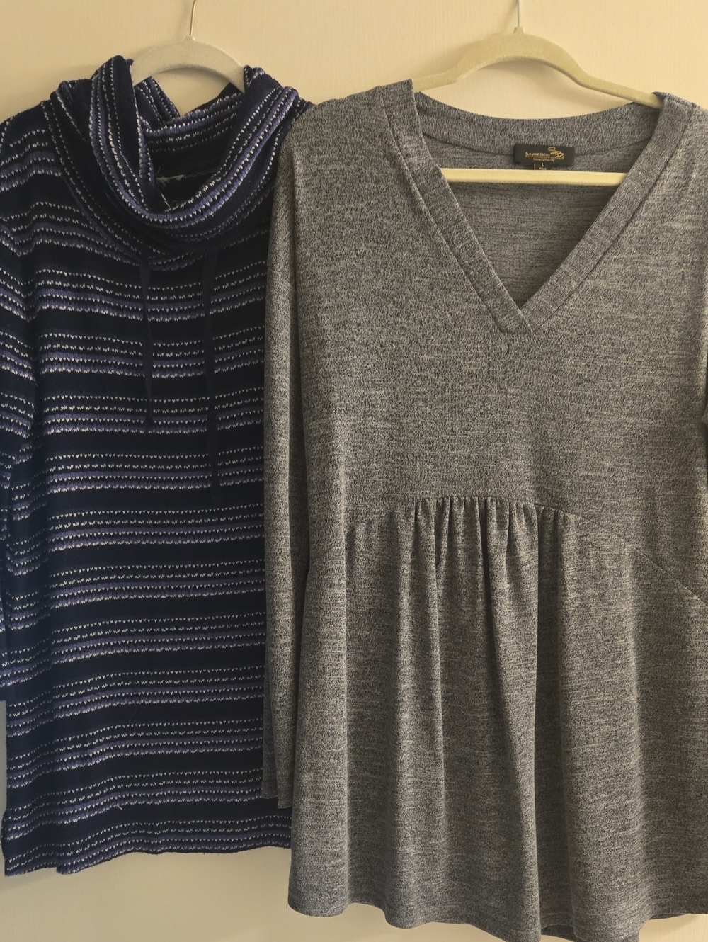 2 Cute Tops Size L